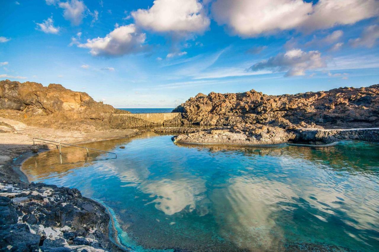 El Charco Del Palo Villa Galan מראה חיצוני תמונה